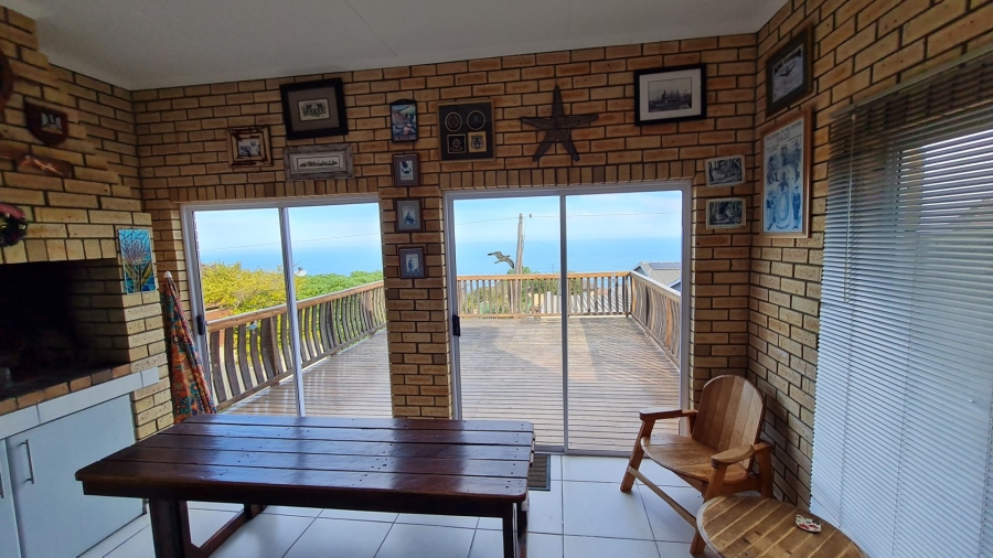 3 Bedroom Property for Sale in Dana Bay Western Cape